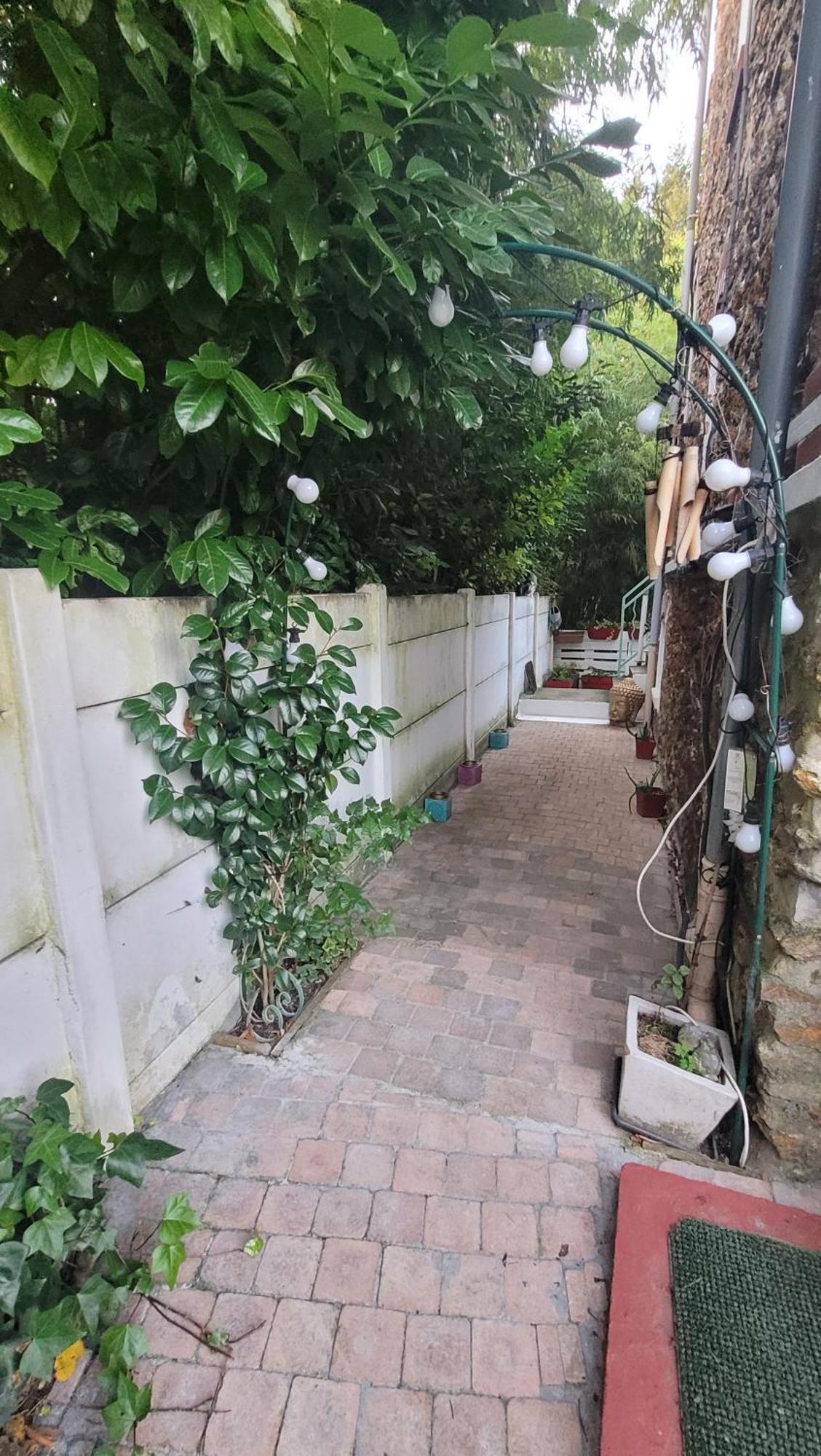 Appartement, Atelier D'Artiste Chelles  Εξωτερικό φωτογραφία